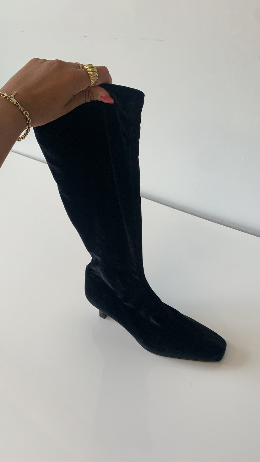 Velours Noir Sock Boots