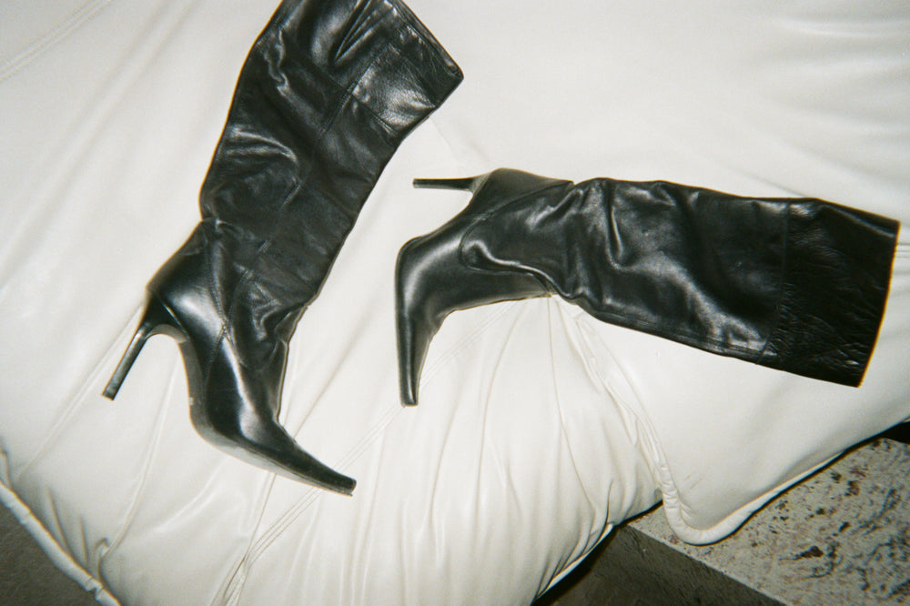Black Knee-High Pointy Boots