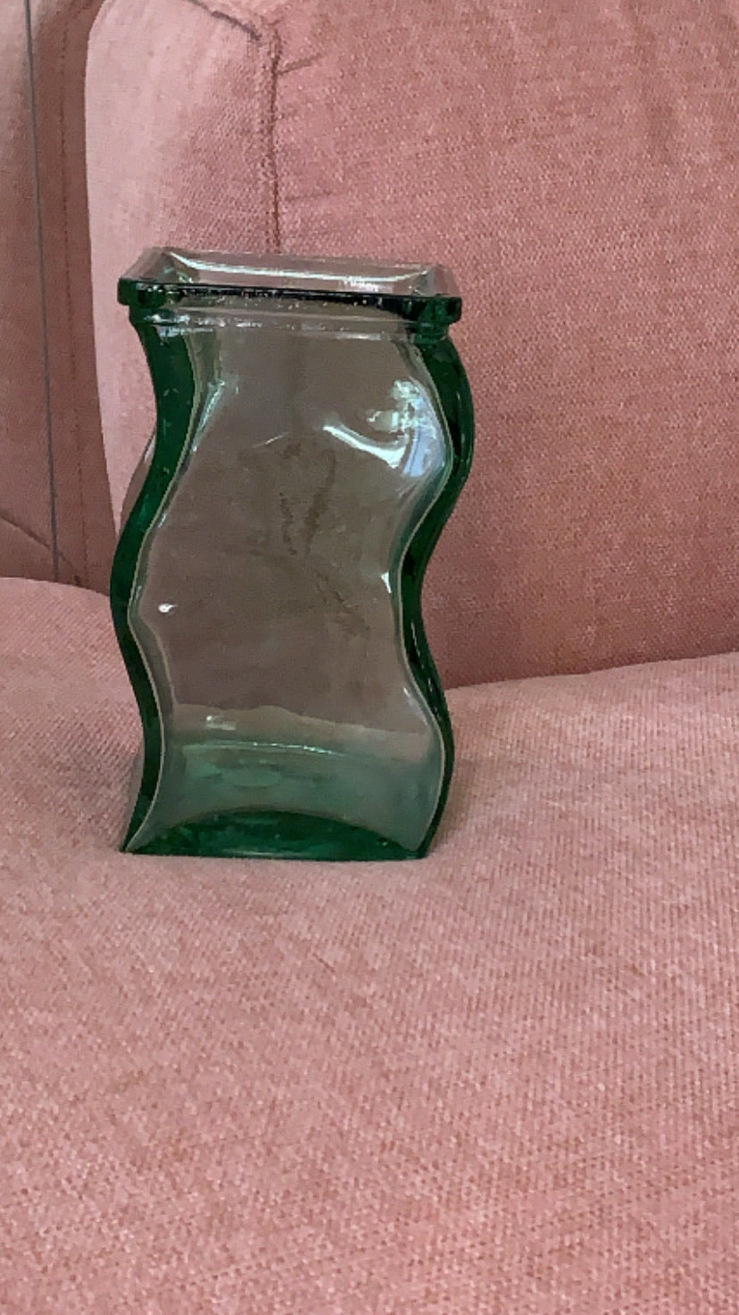 Le Wiggle Vase (Made from Recycled Glass)